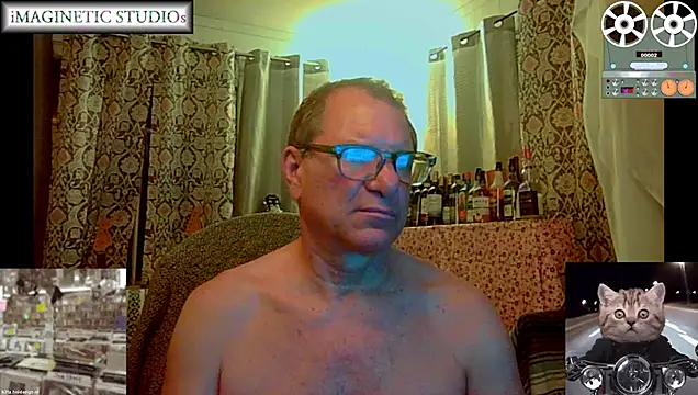 coryassman XXX чат на живо