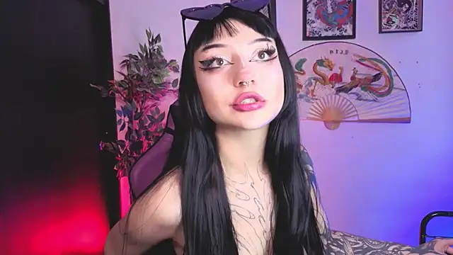 catipetite: απευθείας συνομιλία ΧΧΧ
