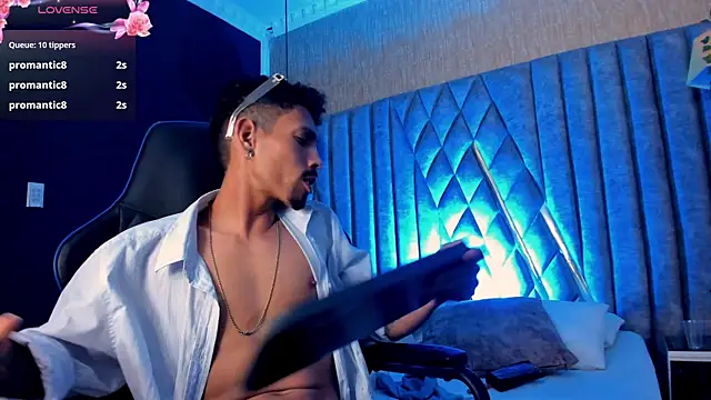NoaahTylor's Webcam Show