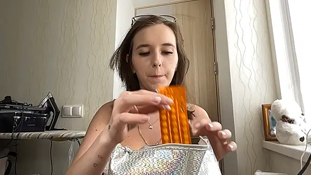 Mia_labs' Live XXX Chat