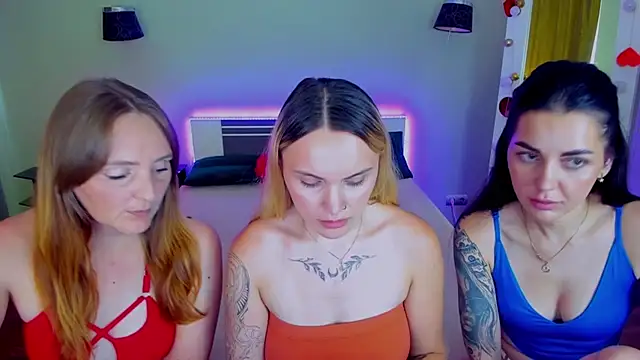 Chat XXX en directo de MagicEyess