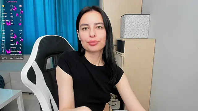Peach_Nikki Obrolan Langsung XXX