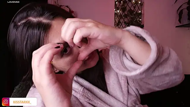 Chat XXX en directo de kisstarxxx