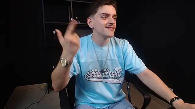 FelixStarkk: απευθείας συνομιλία ΧΧΧ