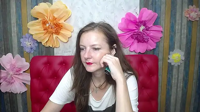 MeganPirs Adlı Modelin Canlı XXX Sohbeti