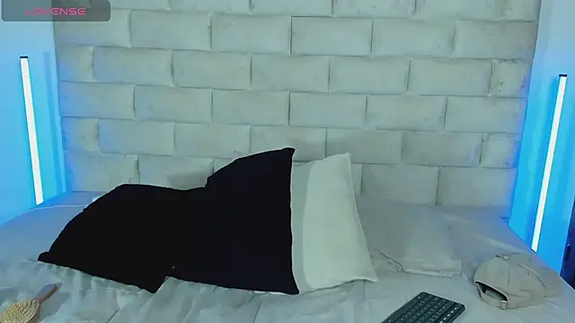 Czat XXX na żywo – MatthewDavis_