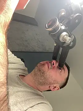 XXX chat uživo modela DorianJeday
