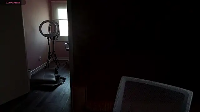 Mary_Forest Chat XXX live