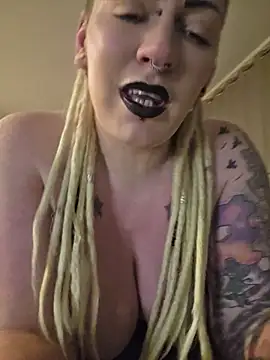 PinkTheHawk live XXX chat