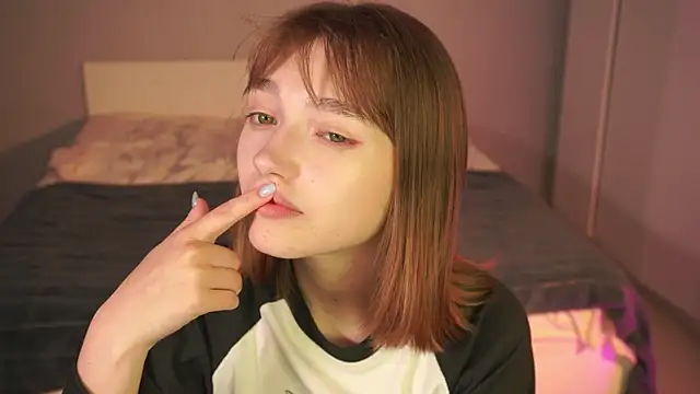 Živý XXX chat Leyla_crsh