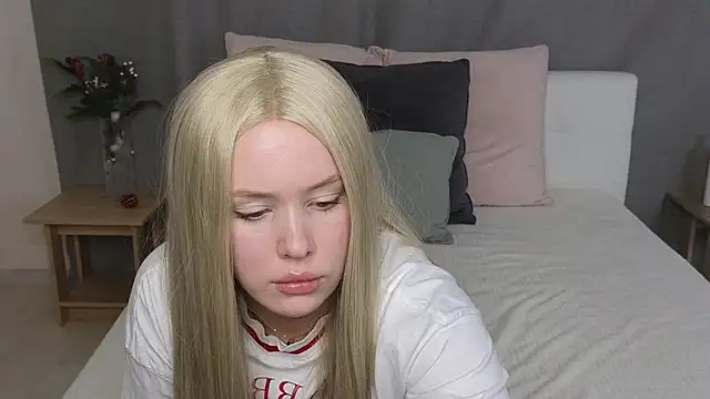 MelissaAvis Adlı Modelin Canlı XXX Sohbeti