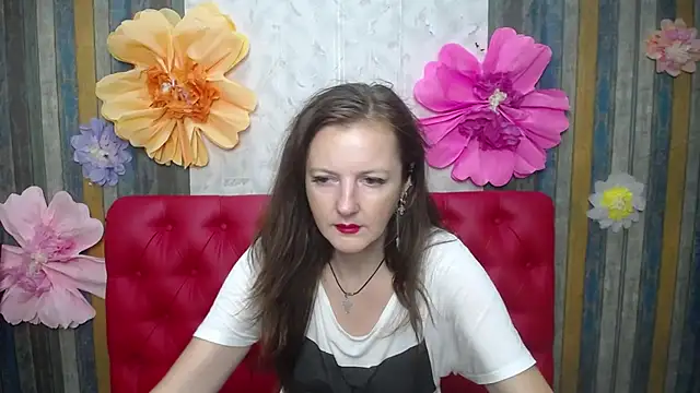 Czat XXX na żywo – MeganPirs