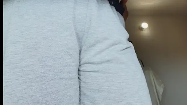 EmmyMessyX's Live XXX Chat