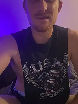 bigred0808 Live XXX Chat