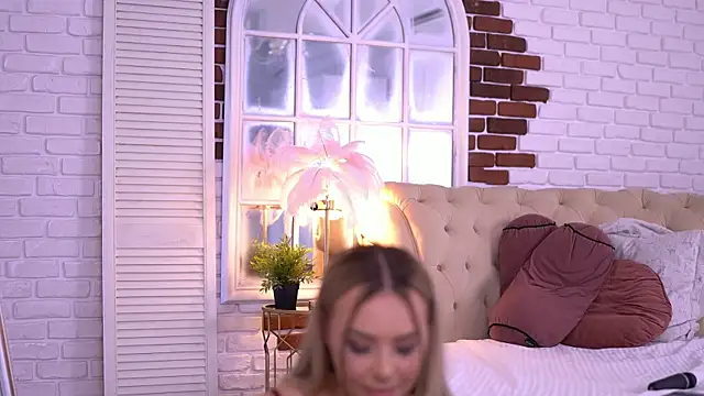 MetishaDusk Chat XXX live