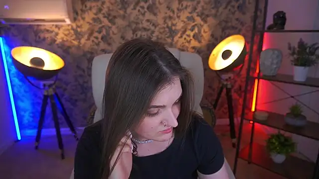 EmmyCharmm's Live XXX Chat