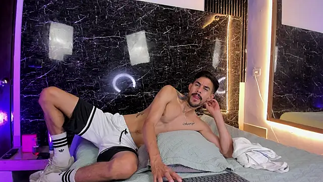 Leo_Vesper Chat XXX in diretta