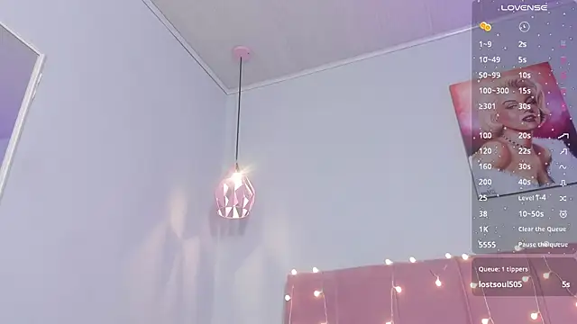 צ'אט XXX בשידור חי של ScarletGV