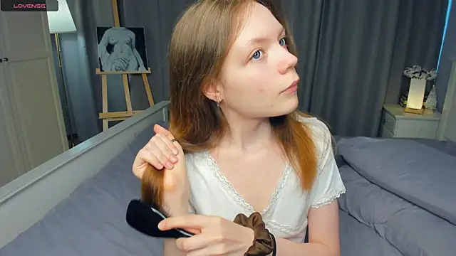 Онлайн чат XXX LavenderMitten