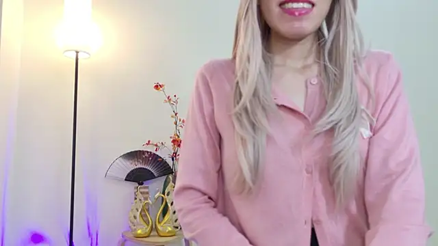 Živý XXX chat IreneIrene