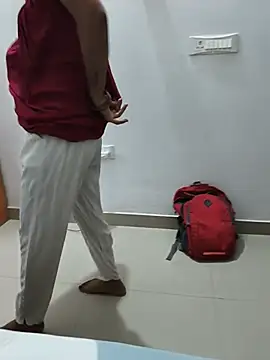 ranigupta72's Live XXX Chat