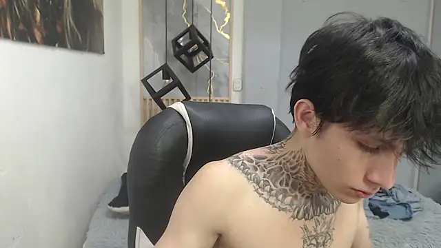 Cry_thereal Live XXX-Chat