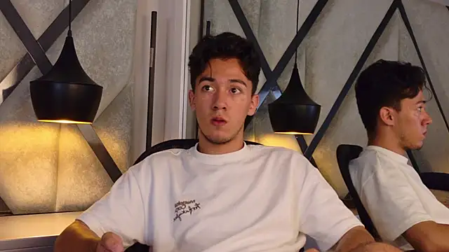 Austin_Reeds_ Chat XXX live