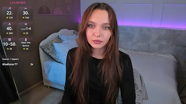 Chat XXX en directo de ChloeSunny