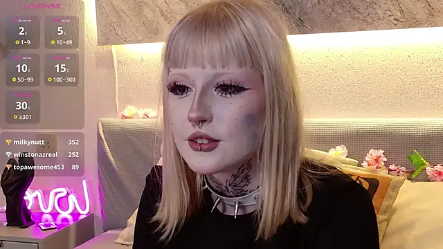 MilkMeSoftly Chat XXX in diretta