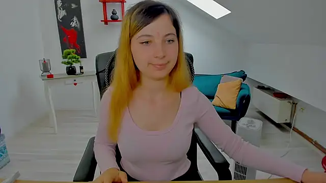 Chat +18 de CamelliaStone ao vivo