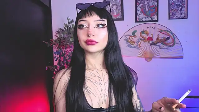 Chatroom XXX en direct de catipetite
