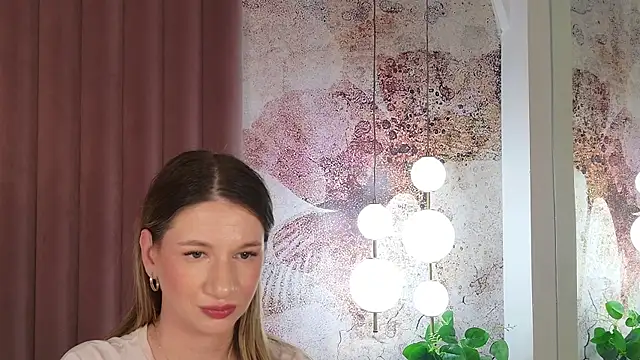 AriaHeart Chat XXX live