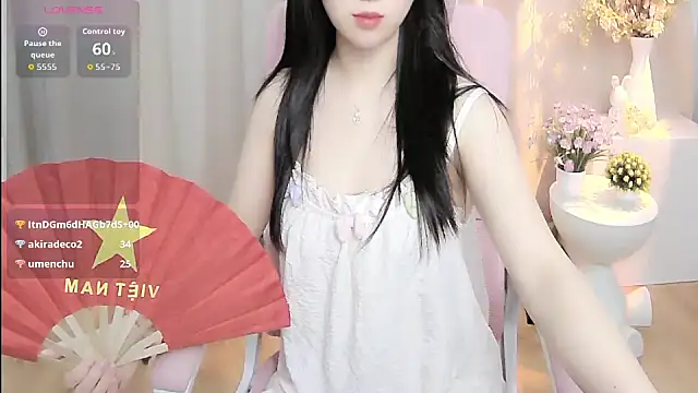 shynana Chat XXX live