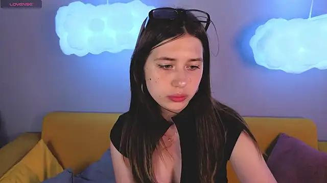دردشة Elly_B1oom الجنسية المباشرة