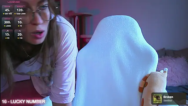 Chat XXX en directo de ms_allison__
