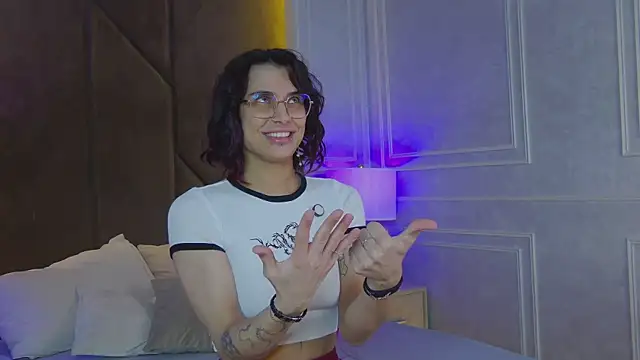 Czat XXX na żywo – VioletAsh