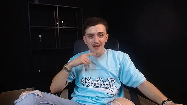 FelixStarkk 现场XXX聊天