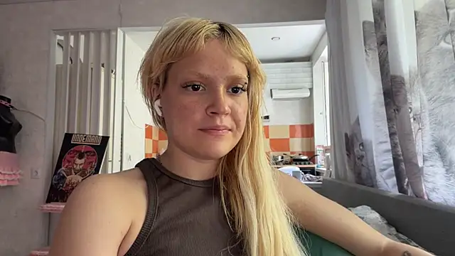 FreedaDeloach's Live XXX Chat
