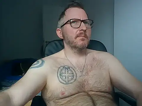 Excalibur82 – Naživo XXX chat