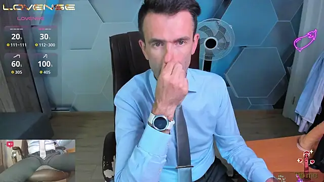 SteveTiger Live XXX-chat