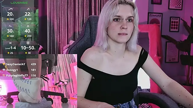 BethanyCloud's Live XXX Chat
