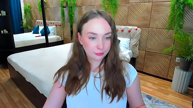 TrueReincarnation's Live XXX Chat