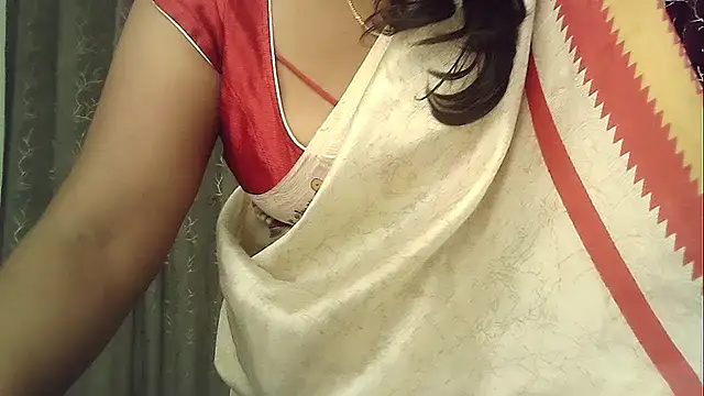 Živý XXX chat Spandana_Sweety