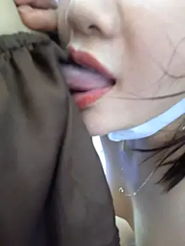 passionate_sluts' Live XXX Chat