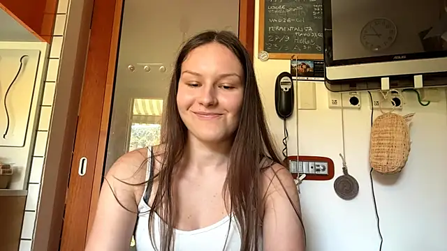 ShaylaChong's Live XXX Chat