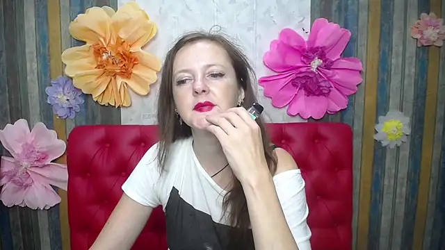 MeganPirsn Live XXX chat