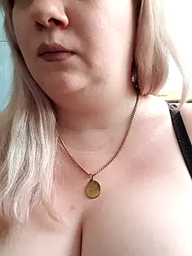 Živý XXX chat Missy_DM