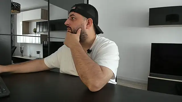 Chat XXX Live DravenPeak