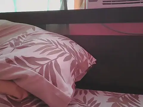UrHotBabexxx Pertunjukan Webcam