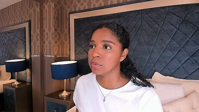LisaMendez Chat XXX live